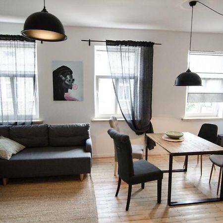 Frankenstein Girl Apartment Liepāja Екстериор снимка