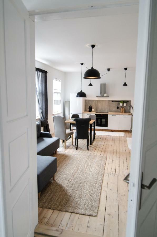 Frankenstein Girl Apartment Liepāja Екстериор снимка