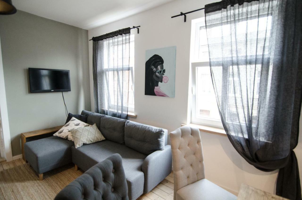 Frankenstein Girl Apartment Liepāja Екстериор снимка