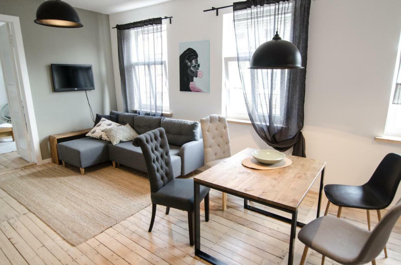 Frankenstein Girl Apartment Liepāja Екстериор снимка